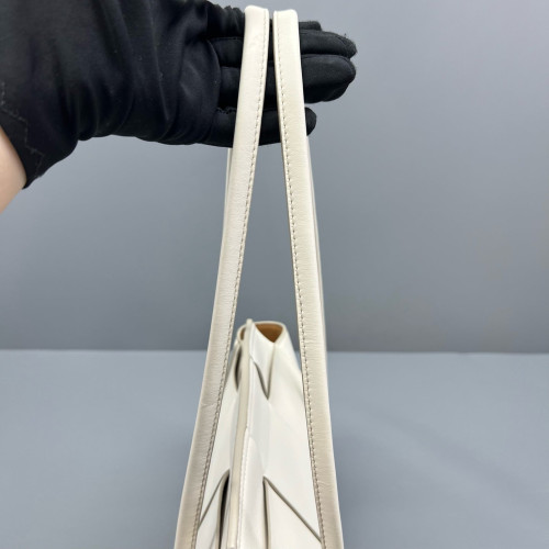 Bottega Veneta Small Arco Intrecciato Nappa White