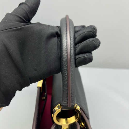Louis Vuitton Capucines PM Calfskin Black
