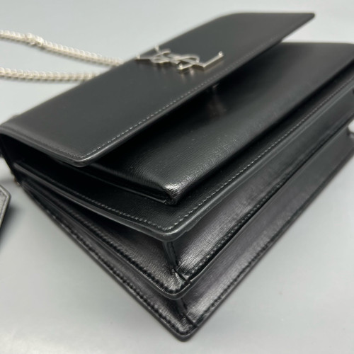Yves Saint Laurent Medium Sunset Calfskin Black
