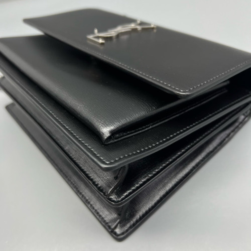 Yves Saint Laurent Medium Sunset Calfskin Black