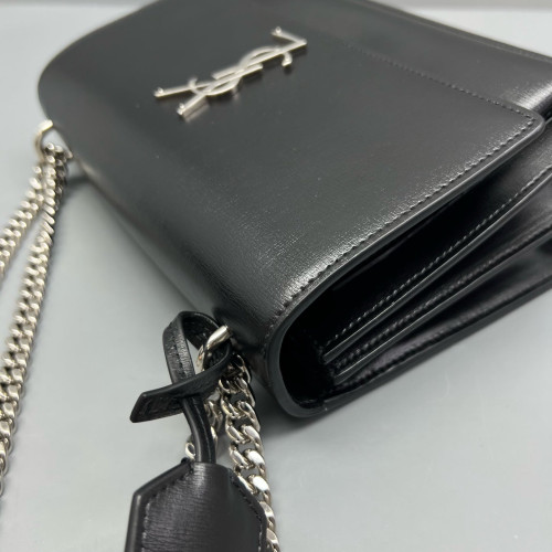 Yves Saint Laurent Medium Sunset Calfskin Black