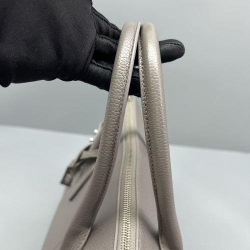Yves Saint Laurent Medium Sac De Jour Calfskin Grey