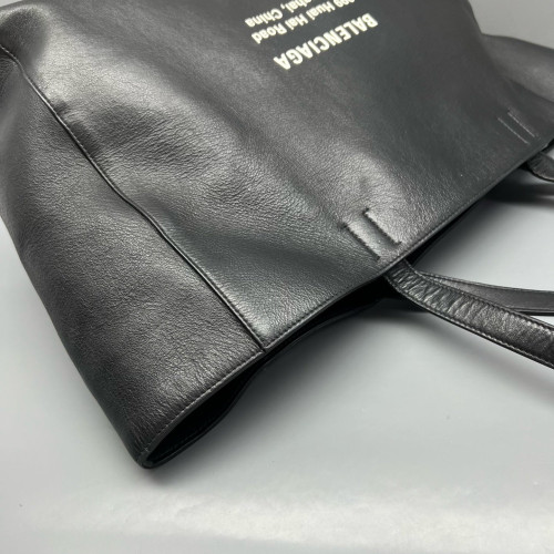 Balenciaga Tote Bag Calfskin Black