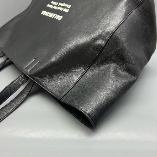 Balenciaga Tote Bag Calfskin Black