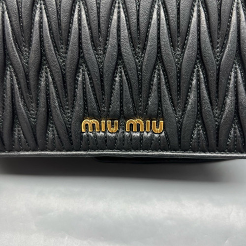 Miu Miu Crossbody Bag Crumpled Lambskin Black Miu Miu Crossbody Bag Crumpled Lambskin Black