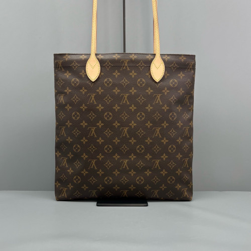 Louis Vuitton Carry It Tote Monogram Brown