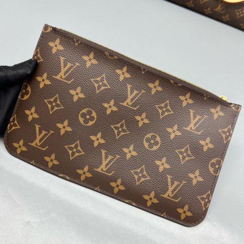 Louis Vuitton Carry It Tote Monogram Brown
