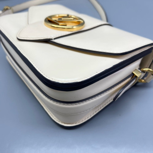 Louis Vuitton Pont 9 PM Calfskin White Louis Vuitton Pont 9 PM Calfskin White