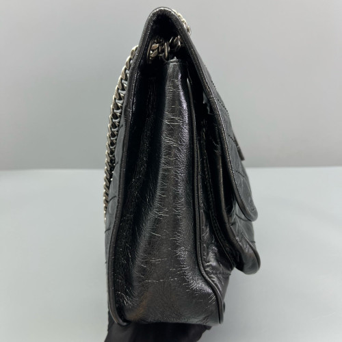 Yves Saint Laurent Medium Niki Chain Pull Up Leather Black