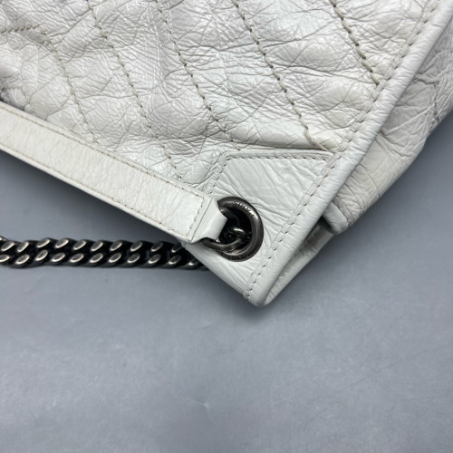Yves Saint Laurent Medium Niki Chain Pull Up Leather White Yves Saint Laurent Medium Niki Chain Pull Up Leather White