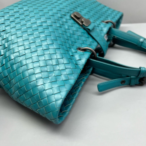 Bottega Veneta Tote Bag Lambskin Intrecciato Nappa Blue