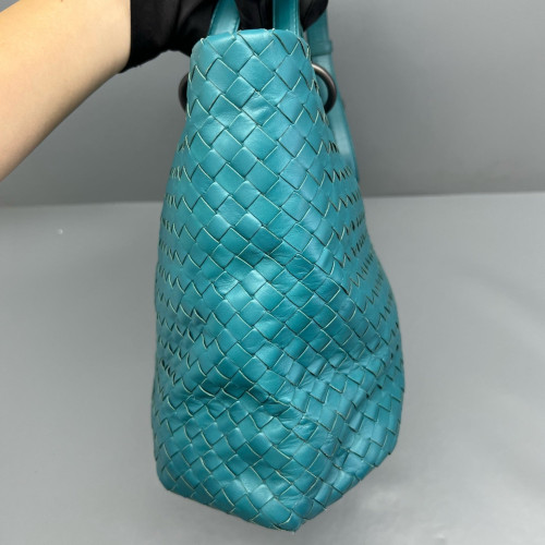 Bottega Veneta Tote Bag Lambskin Intrecciato Nappa Blue