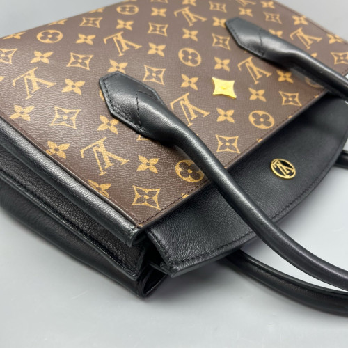 Louis Vuitton Handbag Monogram Brown Black