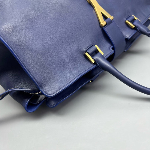 Yves Saint Laurent Medium Cabas Chyc Calfskin Blue