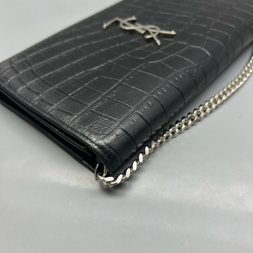 Yves Saint Laurent Medium Classic Kate Calfskin Crocodile Embossed Black Yves Saint Laurent Medium Classic Kate Calfskin Crocodile Embossed Black