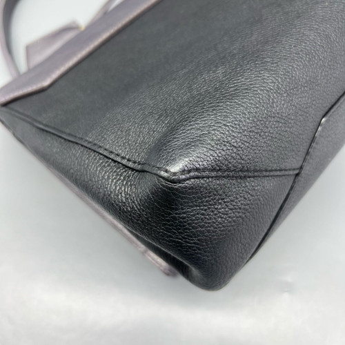 Louis Vuitton Lockme II Top Handle Calfskin Grey Black