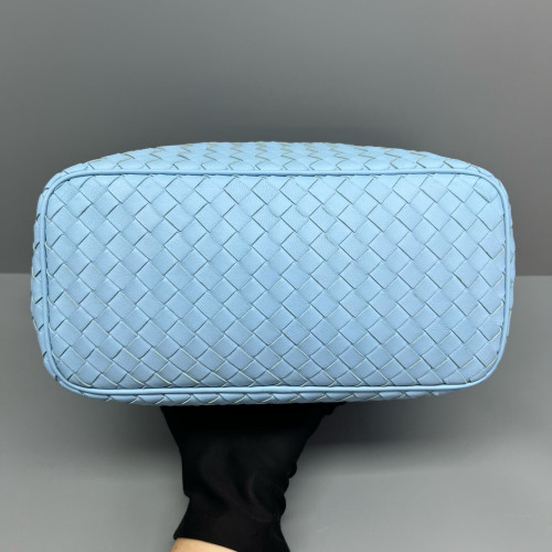 Bottega Veneta Shoulder Bag Calfskin Intrecciato Blue Bottega Veneta Shoulder Bag Calfskin Intrecciato Blue