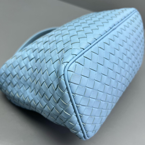 Bottega Veneta Shoulder Bag Calfskin Intrecciato Blue Bottega Veneta Shoulder Bag Calfskin Intrecciato Blue