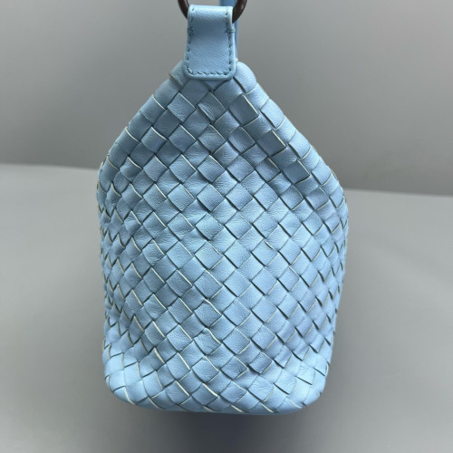 Bottega Veneta Shoulder Bag Calfskin Intrecciato Blue Bottega Veneta Shoulder Bag Calfskin Intrecciato Blue
