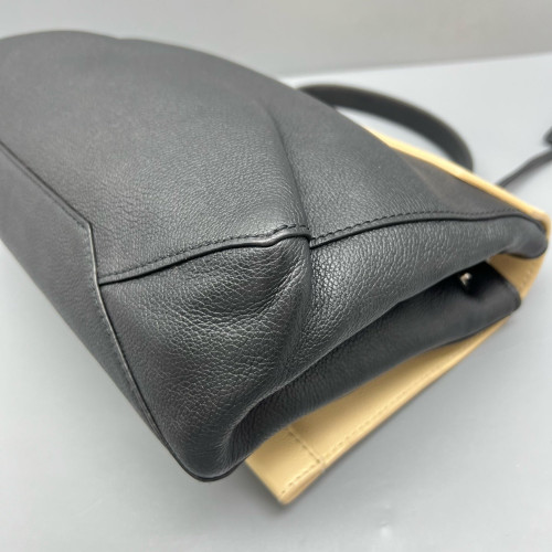 Louis Vuitton Lockme Hobo Calfskin White Black