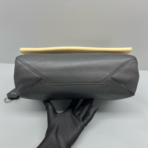 Louis Vuitton Lockme Hobo Calfskin White Black