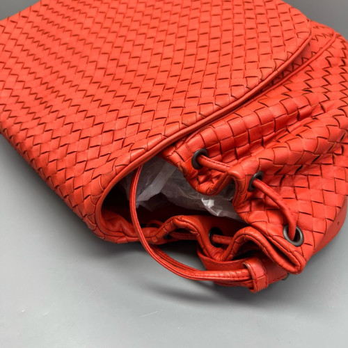 Bottega Veneta Crossbody Bag Lambskin Intrecciato Nappa Red