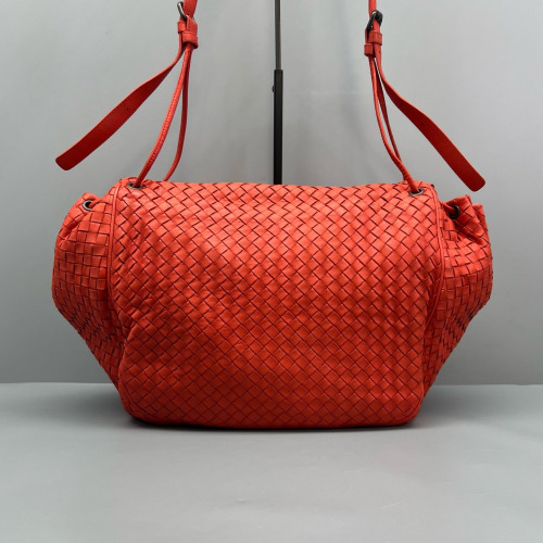Bottega Veneta Crossbody Bag Lambskin Intrecciato Nappa Red