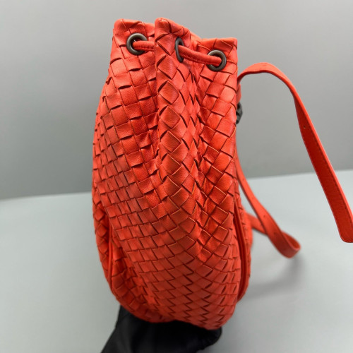 Bottega Veneta Crossbody Bag Lambskin Intrecciato Nappa Red
