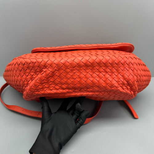 Bottega Veneta Crossbody Bag Lambskin Intrecciato Nappa Red