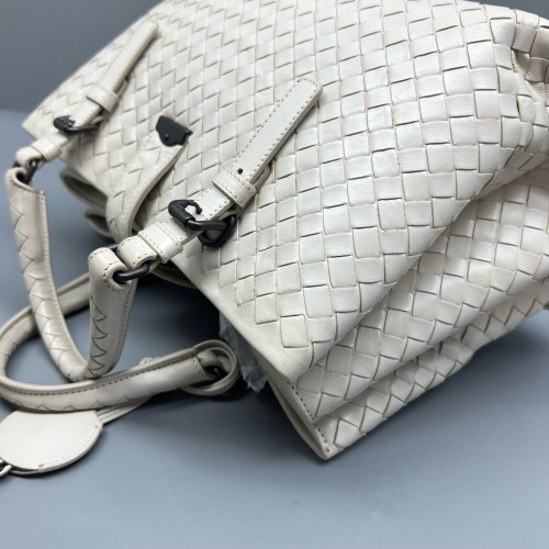 Bottega Veneta Small Roma Tote Bag Lambskin Intrecciato Nappa White