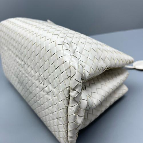 Bottega Veneta Small Roma Tote Bag Lambskin Intrecciato Nappa White