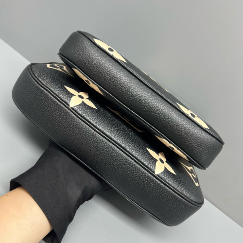 Louis Vuitton Multi Pochette Accessories Monogram Black