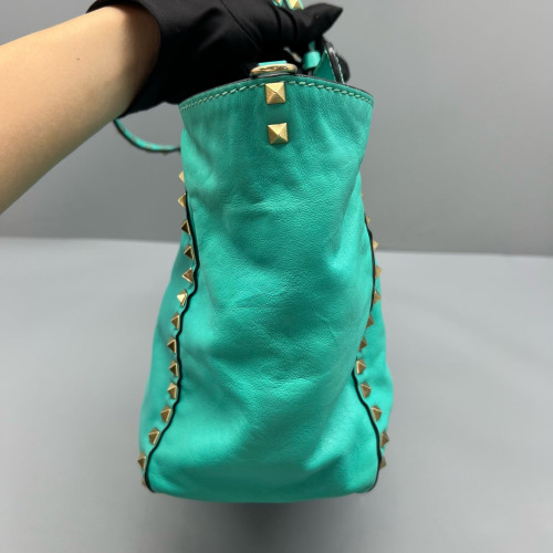 Valentino Rockstud Tote Bag Calfskin Green Valentino Rockstud Tote Bag Calfskin Green