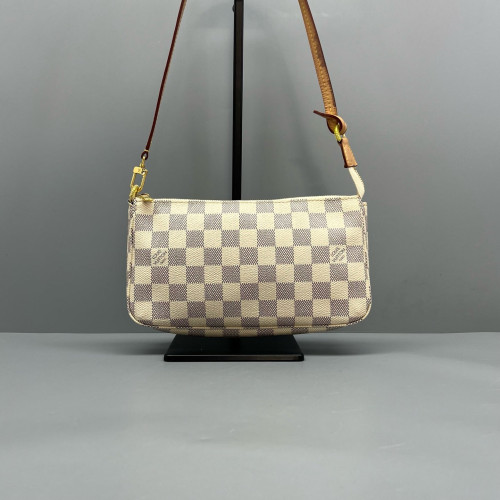 Louis Vuitton Pochette Accessories 22 Damier Azur Beige