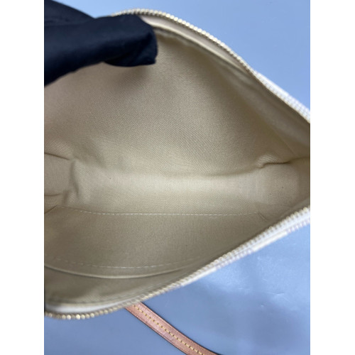 Louis Vuitton Pochette Accessories 22 Damier Azur Beige