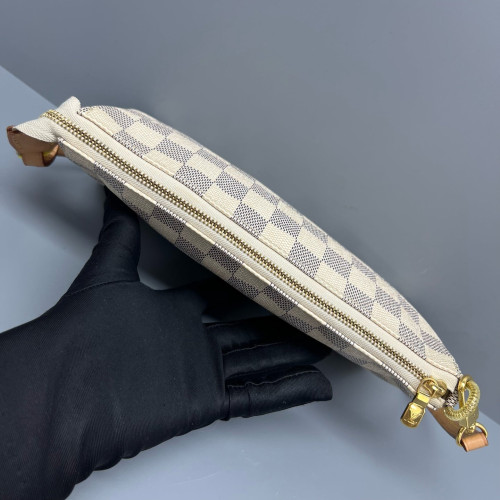 Louis Vuitton Pochette Accessories 22 Damier Azur Beige
