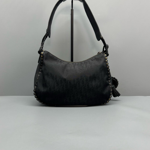 Dior Chain Hobo Calfskin Oblique Black Dior Chain Hobo Calfskin Oblique Black