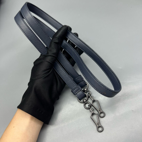 Bottega Veneta Medium Roma Tote Bag Calfskin Intrecciato Dark Blue Bottega Veneta Medium Roma Tote Bag Calfskin Intrecciato Dark Blue