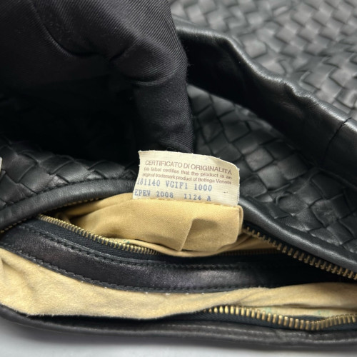 Bottega Veneta Maxi Veneta Hobo Calfskin Intrecciato Black