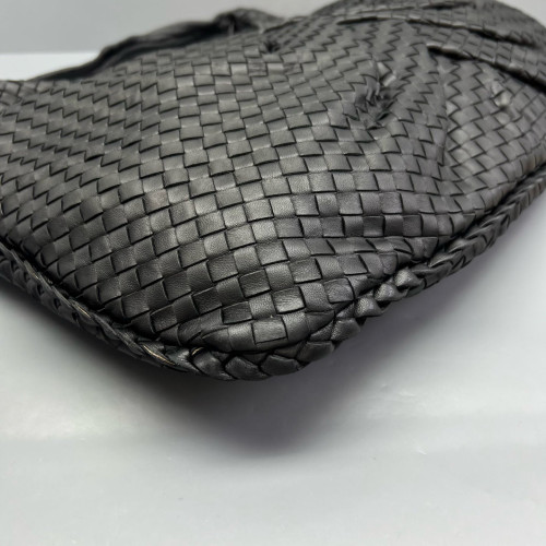 Bottega Veneta Maxi Veneta Hobo Calfskin Intrecciato Black