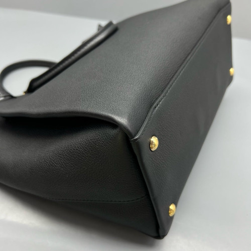 Louis Vuitton Lockme Tote PM Calfskin Black