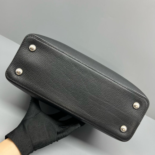 Louis Vuitton Capucines PM Calfskin Black