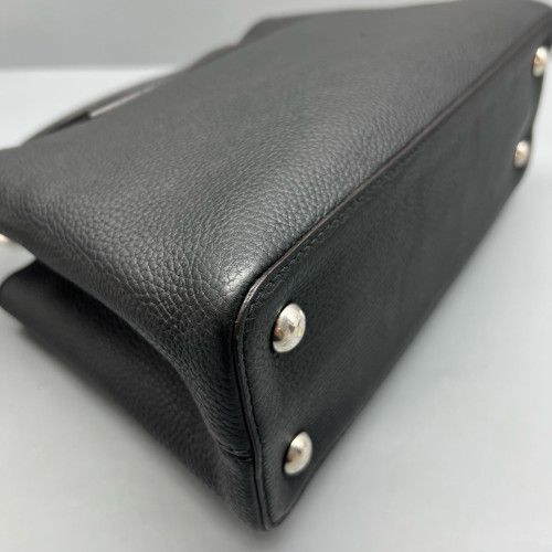 Louis Vuitton Capucines PM Calfskin Black