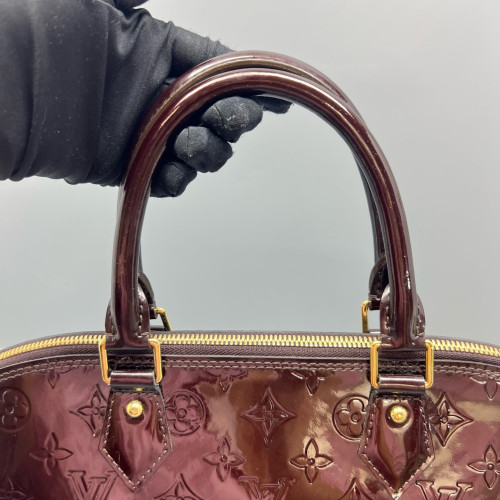 Louis Vuitton Alma GM Vernis Amarante Louis Vuitton Alma GM Vernis Amarante