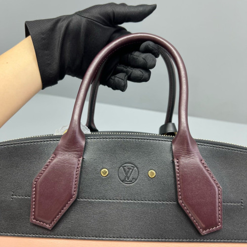 Louis Vuitton City Steamer MM Calfskin Black Pink Louis Vuitton City Steamer MM Calfskin Black Pink