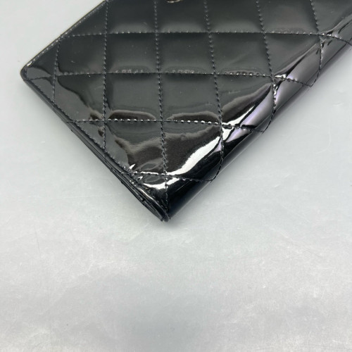 Chanel Quilted Continental Wallet Patent Calfskin Black
