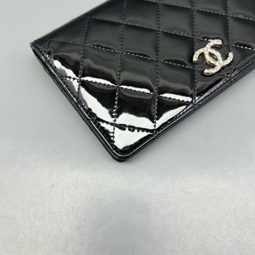 Chanel Quilted Continental Wallet Patent Calfskin Black