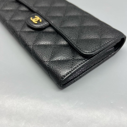 Chanel Quilted Yen Wallet Calfskin Black