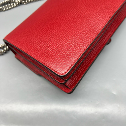 Gucci Meium Dionysus Calfskin Red
