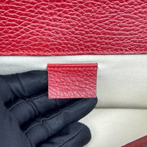 Gucci Meium Dionysus Calfskin Red